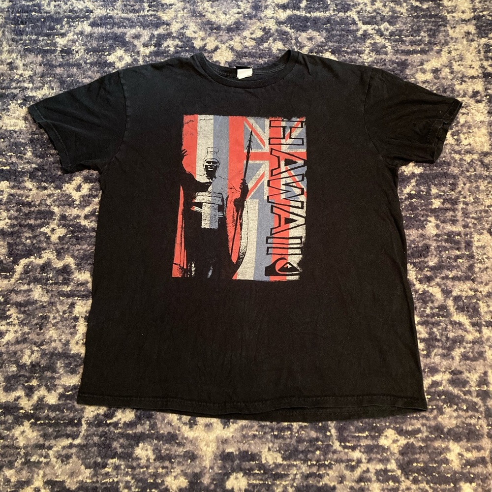 Vintage Y2K 90s / 2000s Quiksilver
Hawaii T-Shirt
